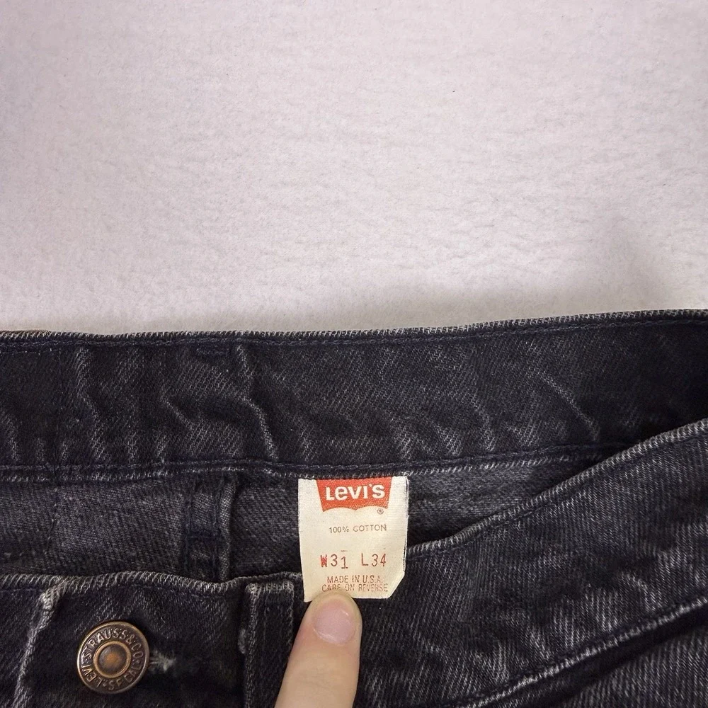 Vintage Levi's 550 Black Jeans‎ 31x34 Made in USA Relaxed Fit Raw Hem Cut Off